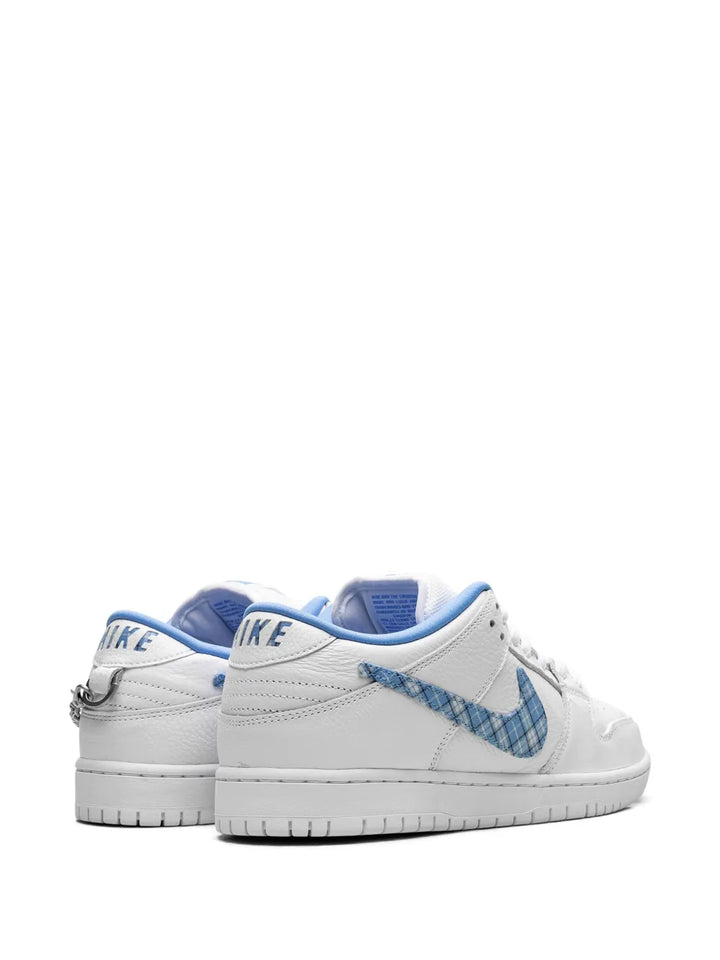 Sb Dunk Low X Nicole Hause Sneakers