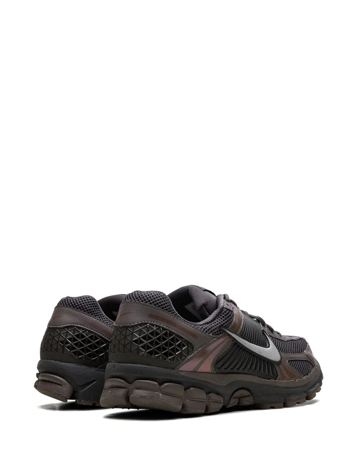 Zoom Vomero 5 Cave Stone Sneakers