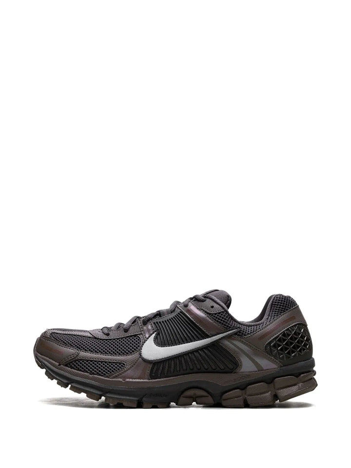 Zoom Vomero 5 Cave Stone Sneakers