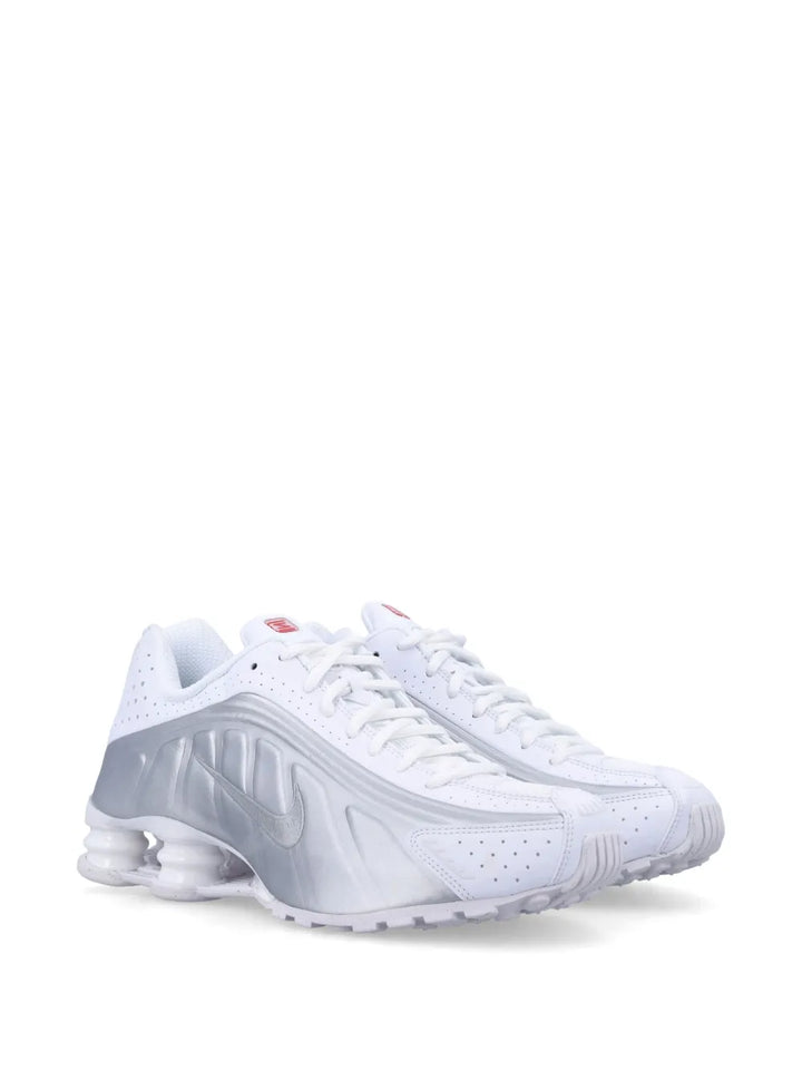 Shox R4 Sneakers