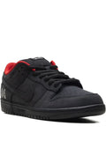Sb Dunk Low Supreme - Black Sneakers