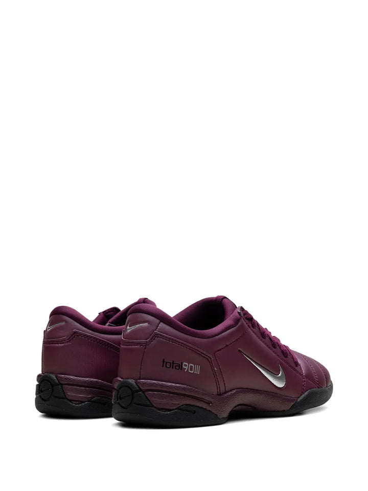 Total 90 Iii Bordeaux Sneakers