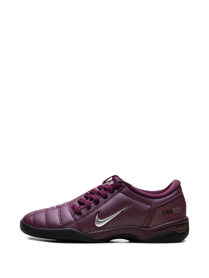 Total 90 Iii Bordeaux Sneakers
