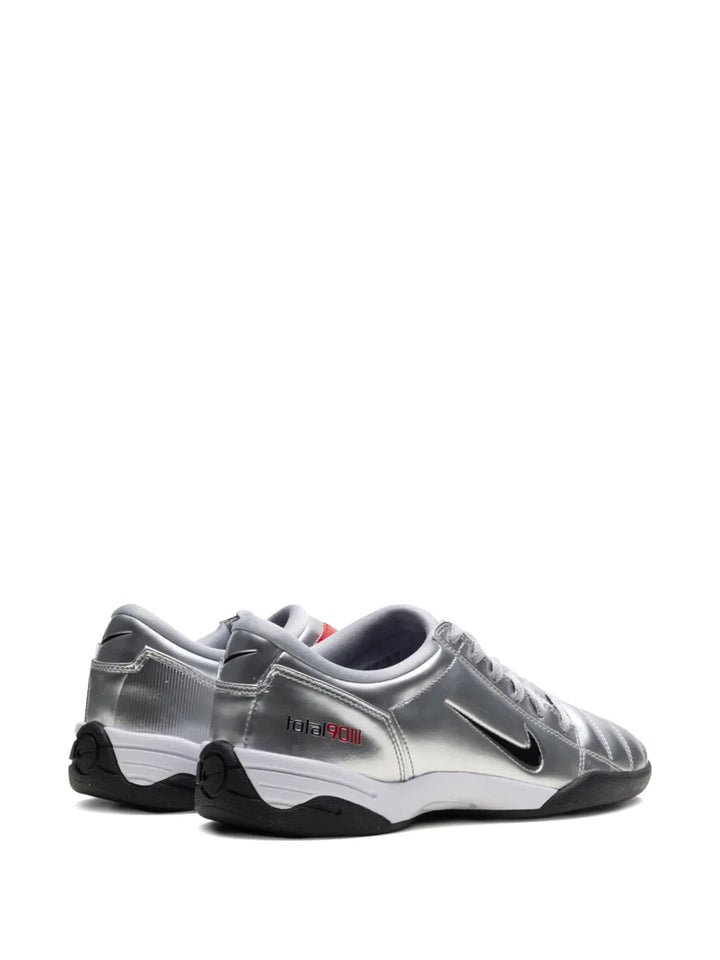 Total 90 Iii Metallic Silver Sneakers