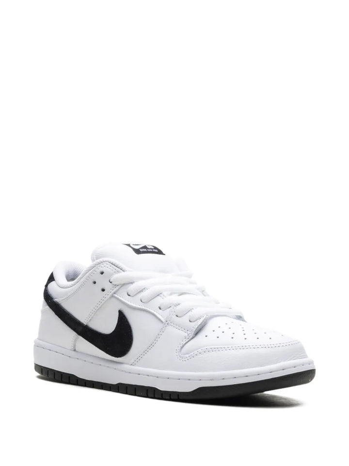 Sb Dunk Low White/Black Sneakers