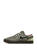 Sb Zoom Janoski Og+ Se Medium Olive/Baroque Brown/Dark Team Red/Velvet Brown Sneakers