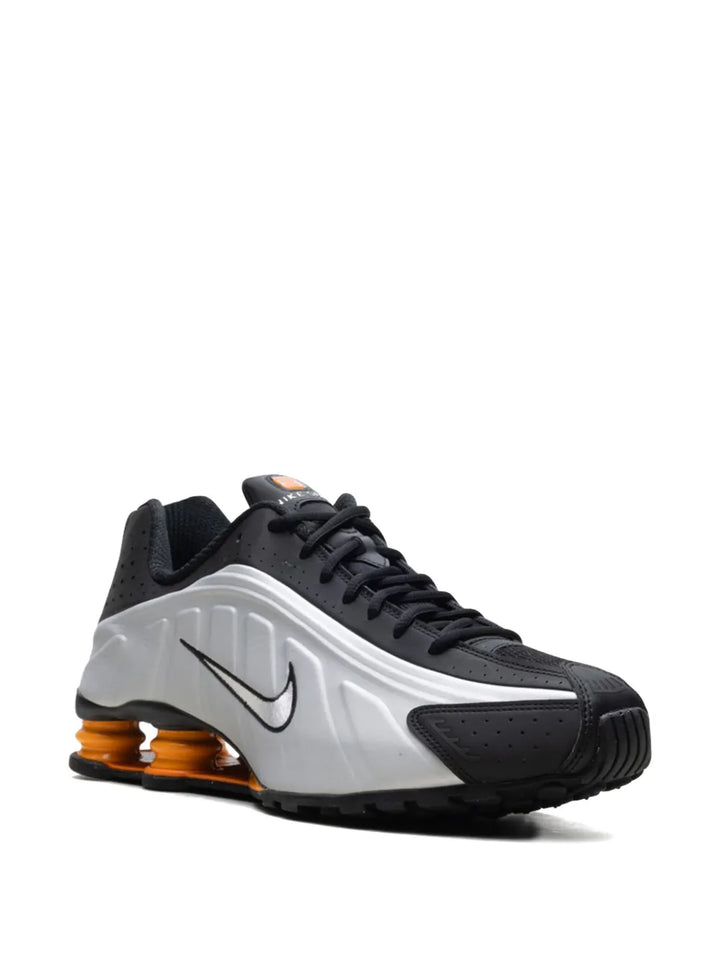 Shox R4 Black/Vast Grey/Bright Mandarin/Metallic Silver Sneakers