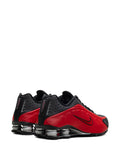 Shox R4 University/Red/Black Sneakers
