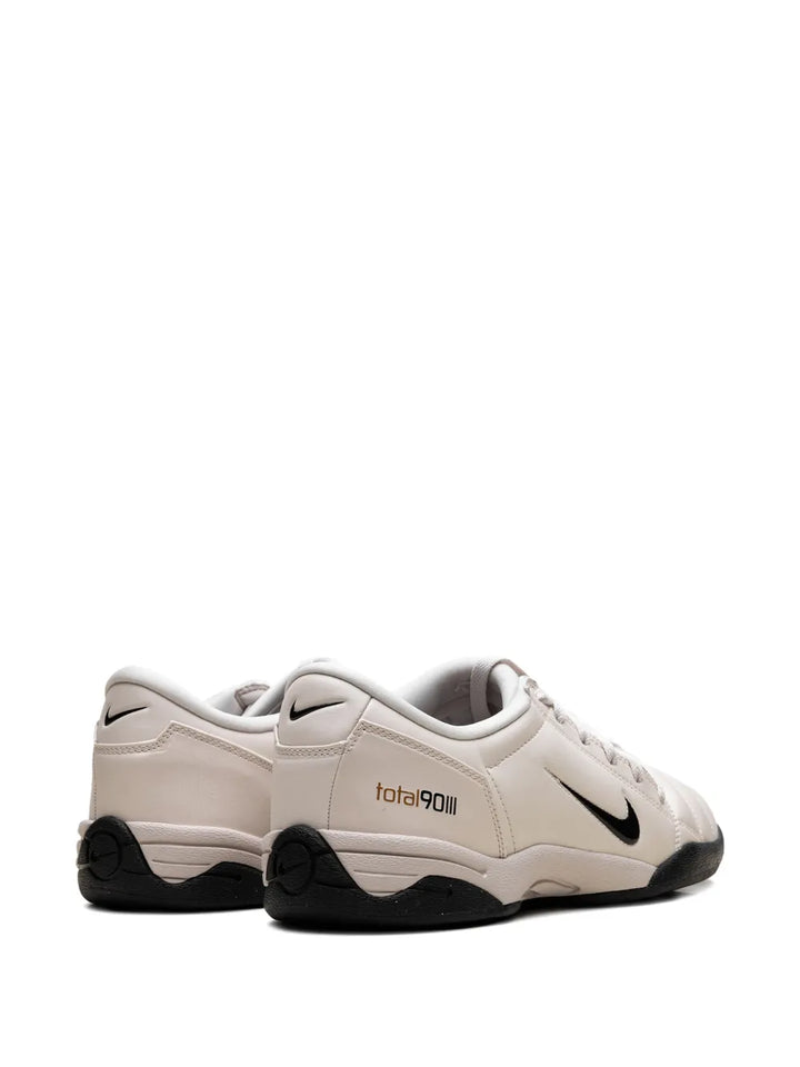 T90 Sp Lt Orewood Brn/Black Sneakers