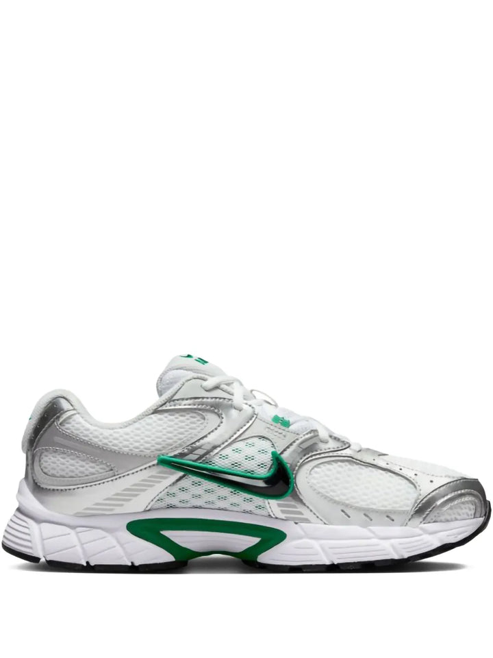 V5 Rnr White/Malachite Sneakers