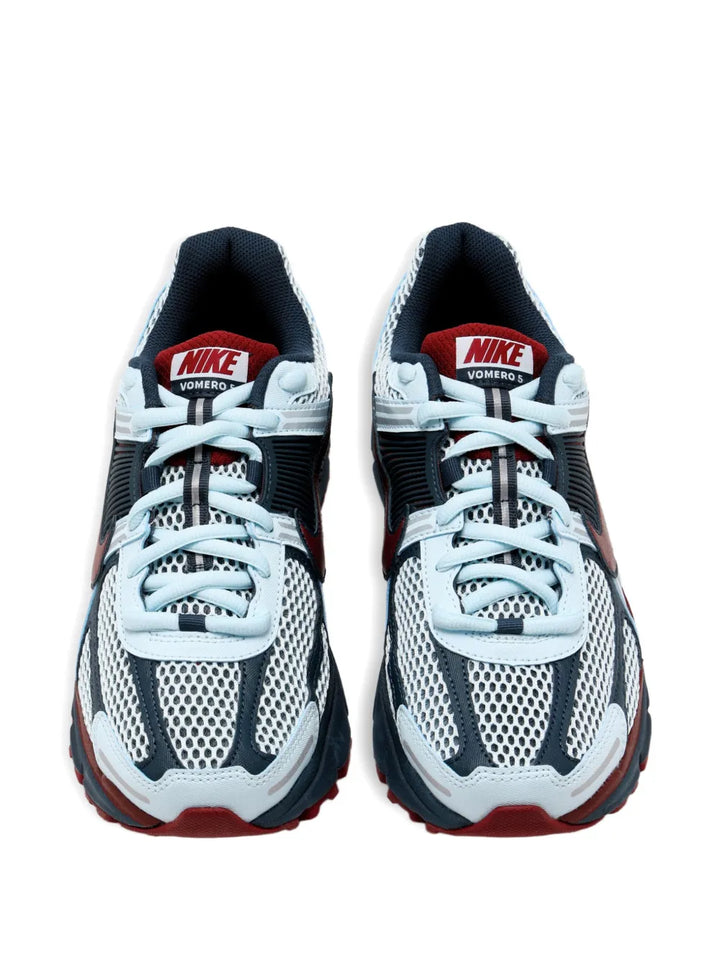 Zoom Vomero 5 Sneakers