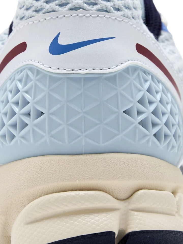 Zoom Vomero 5 Sneakers