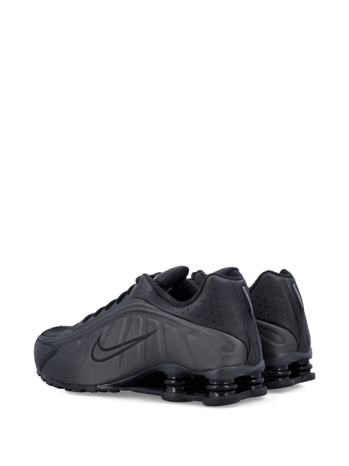 Shox R4 Sneakers
