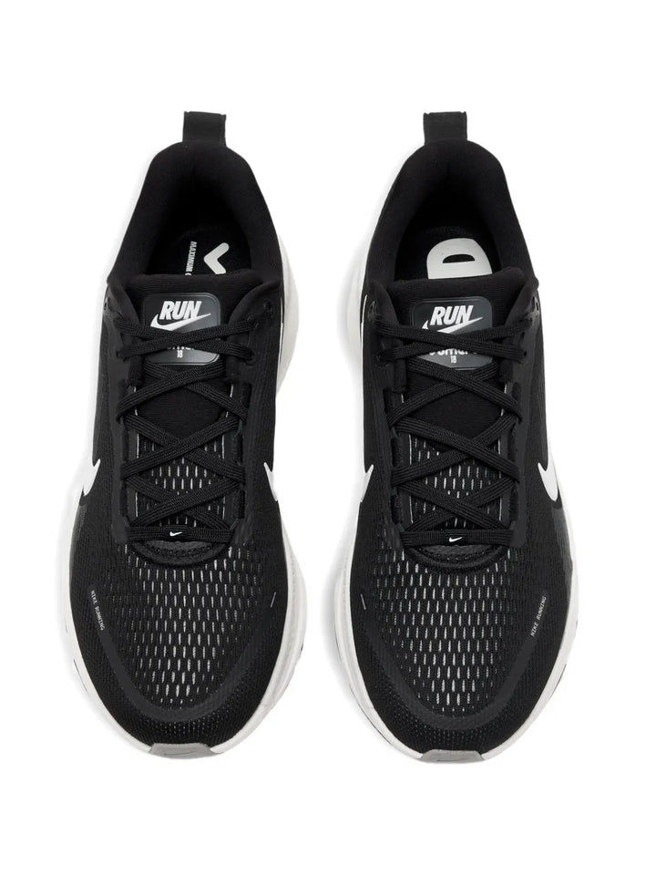Vomero Low-Top Sneakers