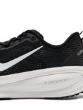 Vomero Low-Top Sneakers