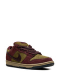 Sb Dunk Low Burgundy Crush/Olive Flak Sneakers