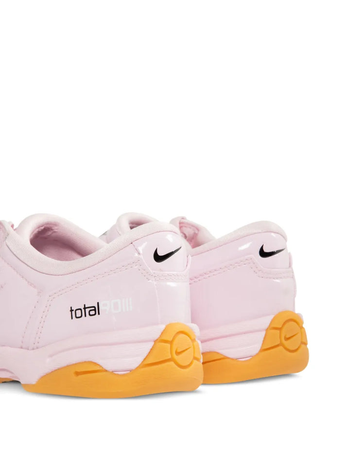 Total 90 Sneakers
