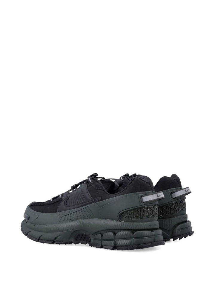 Zoom Vomero Trainers