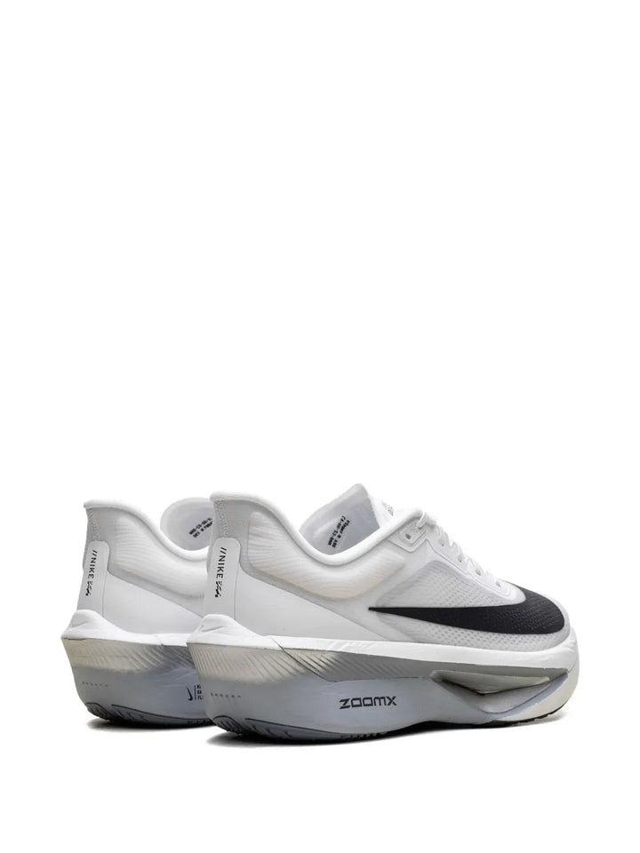 Zoom Fly 6 Sneakers