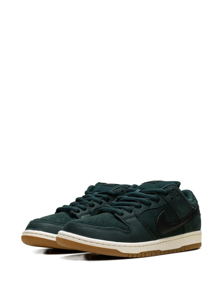 Sb Dunk Low Pro Low-Top Sneakers
