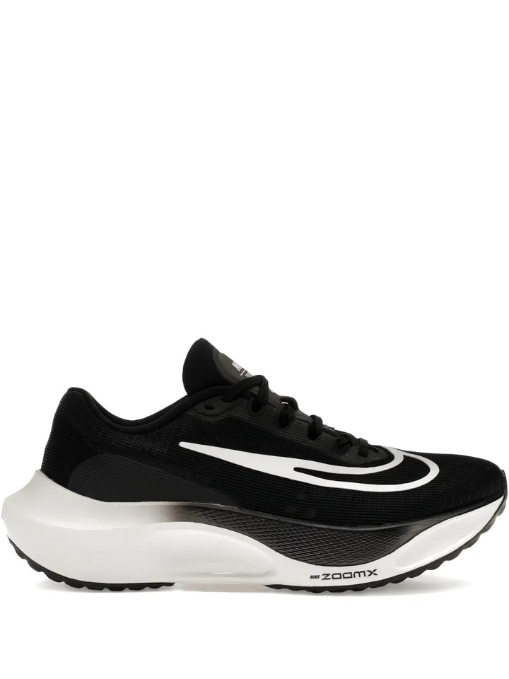 Zoom Fly 5 Trainers