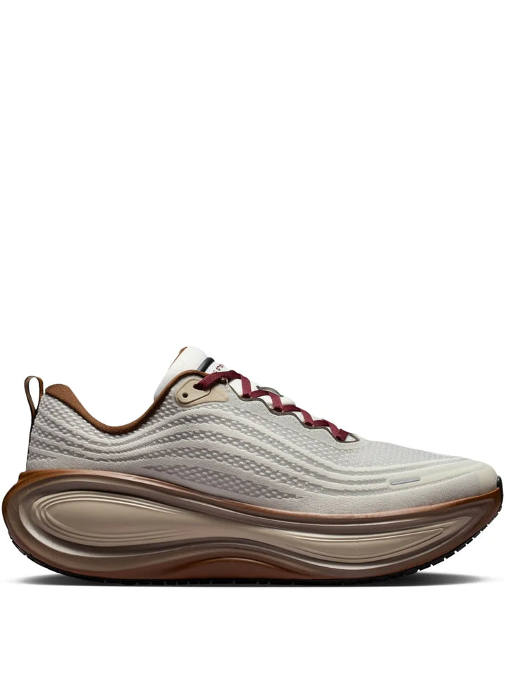 Vomero Plus Low-Top Sneakers
